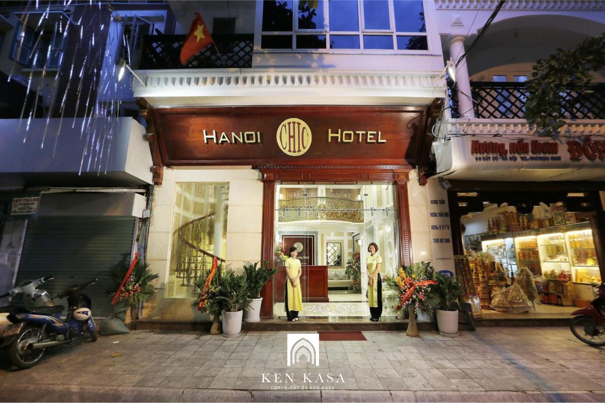 mẫu khách sạn gia đình 8